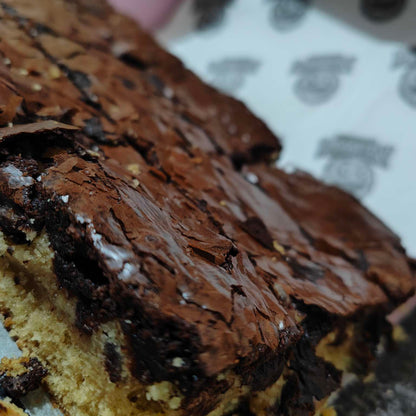 Brookie Tray Bake (Brownie / Cookie) 9 slices