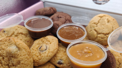 10 Cookie Treat Dipping Box + 1 Dip