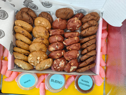 3 Flavour Cookie Share Box + 3 Dips